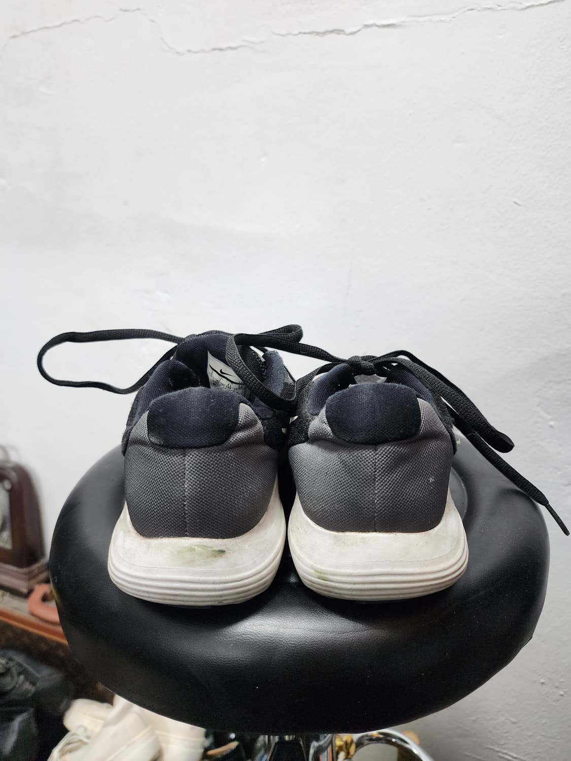 나이키 루나 검흰 운동화 상품이미지4