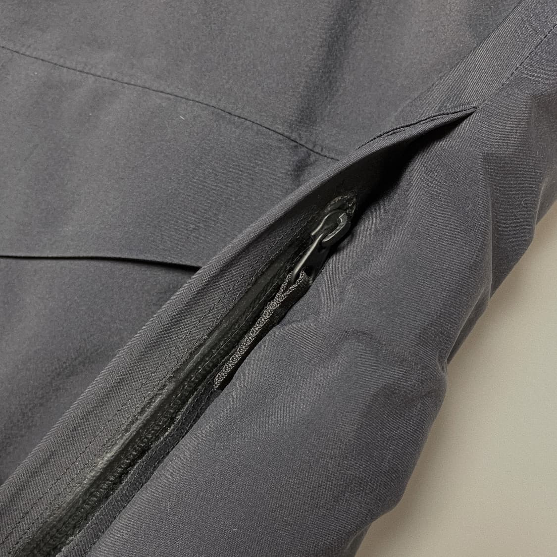 베일런스 필드 IS 자켓 상품이미지4