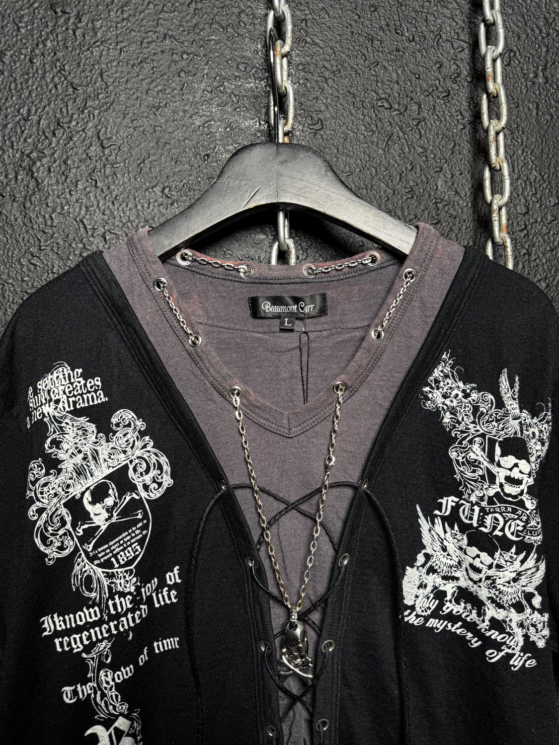 Gothic Lace-Up Chain Layered T-shirt 상품이미지2