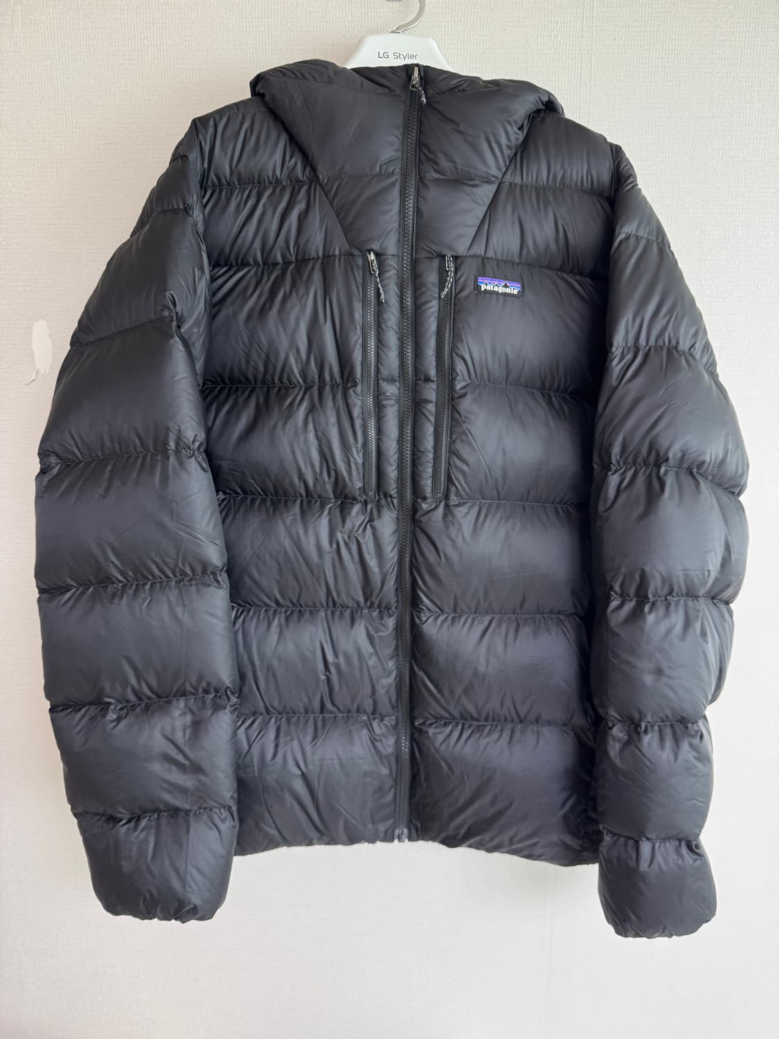 XL 24FW 파타고니아 피츠로이 블랙 다운 패딩 후드 상품이미지1