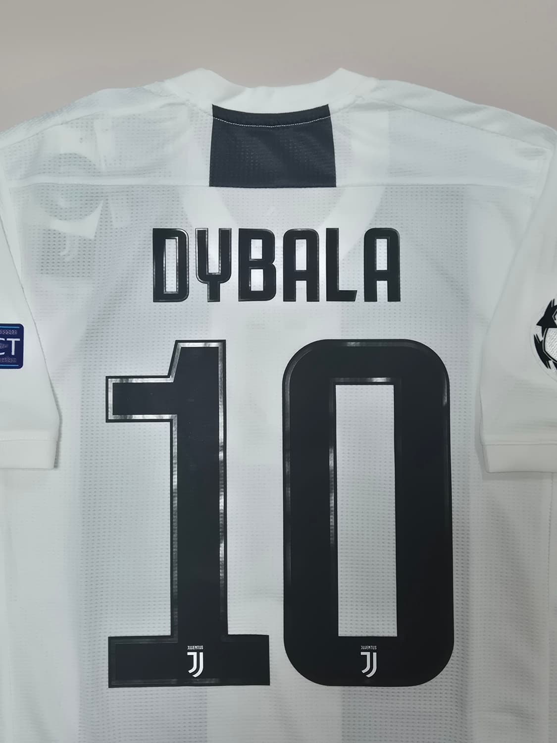 18-19 유벤투스 홈킷 디발라 유니폼 M 상품이미지7
