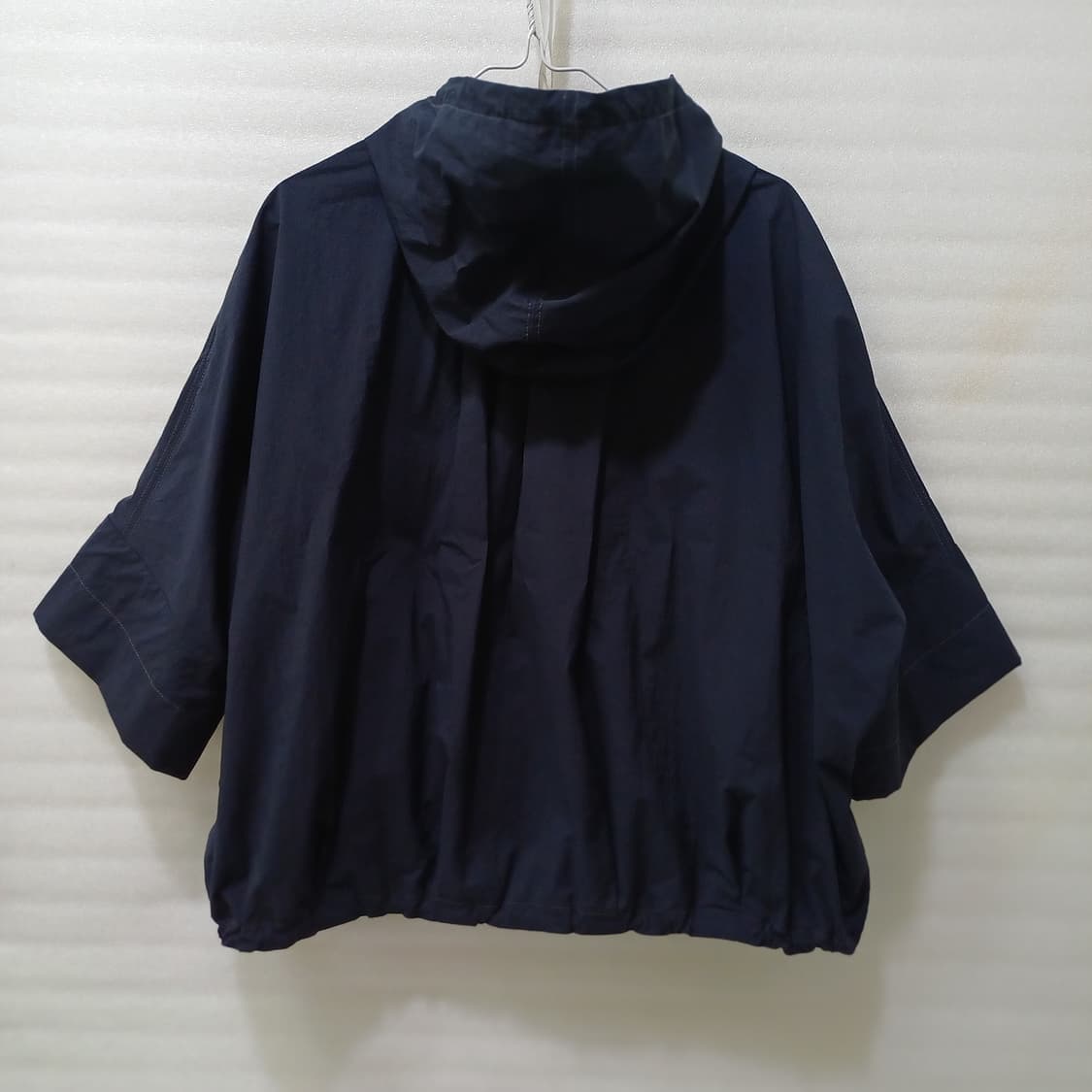 한섬 더캐시미어 오버루즈 후드 바람막이 자켓 여성 큐티 경량 사랑봉봉 상품이미지2