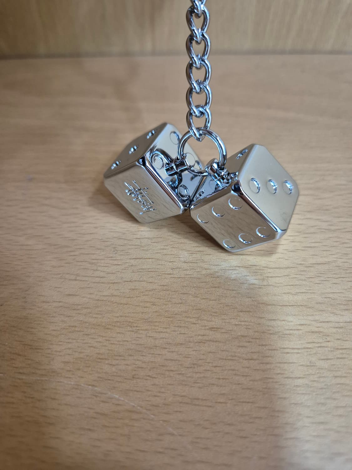 스투시 다이스 키링 상품이미지2