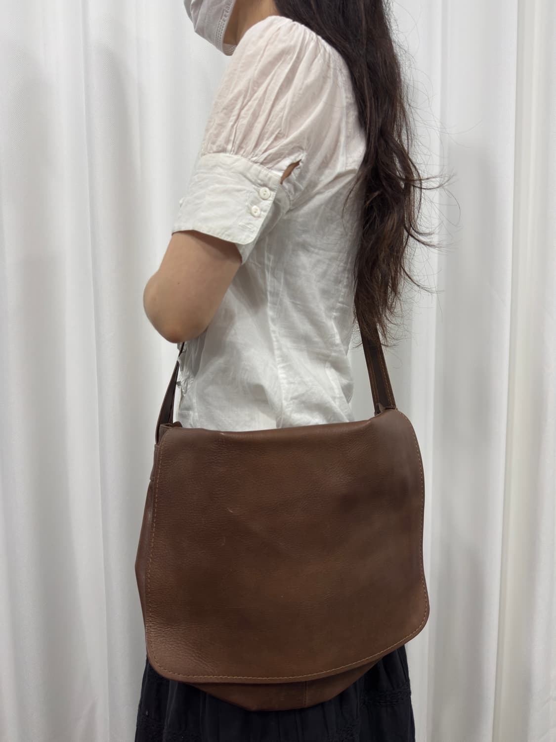 leather messenger bag 상품이미지1