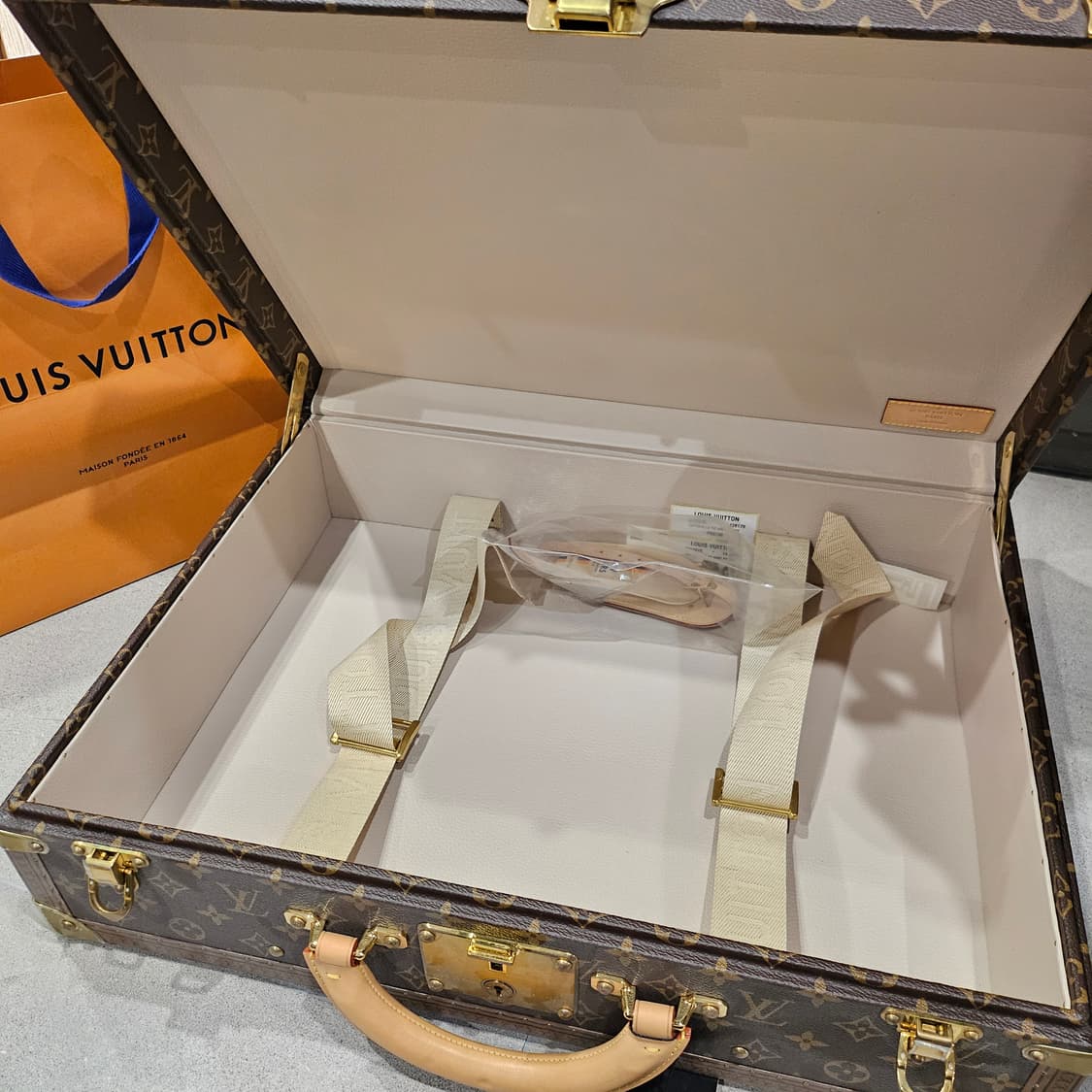 루이비통 모노그램 코테빌 50 트렁크(주문제작) 상품이미지8