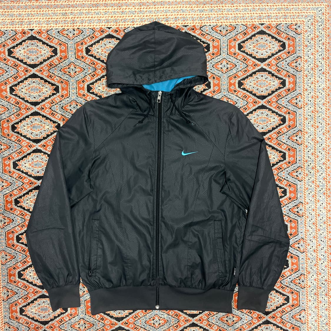 나이키 스우시로고 차콜 윈드브레이커 바람막이 남성M 상품이미지1