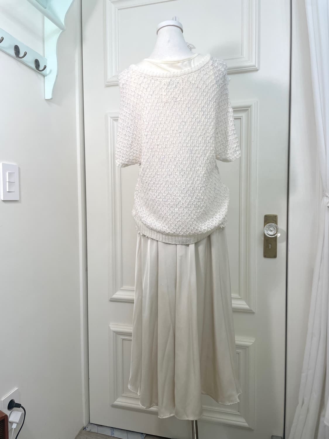 beigeivory satin banding long skirt 상품이미지8
