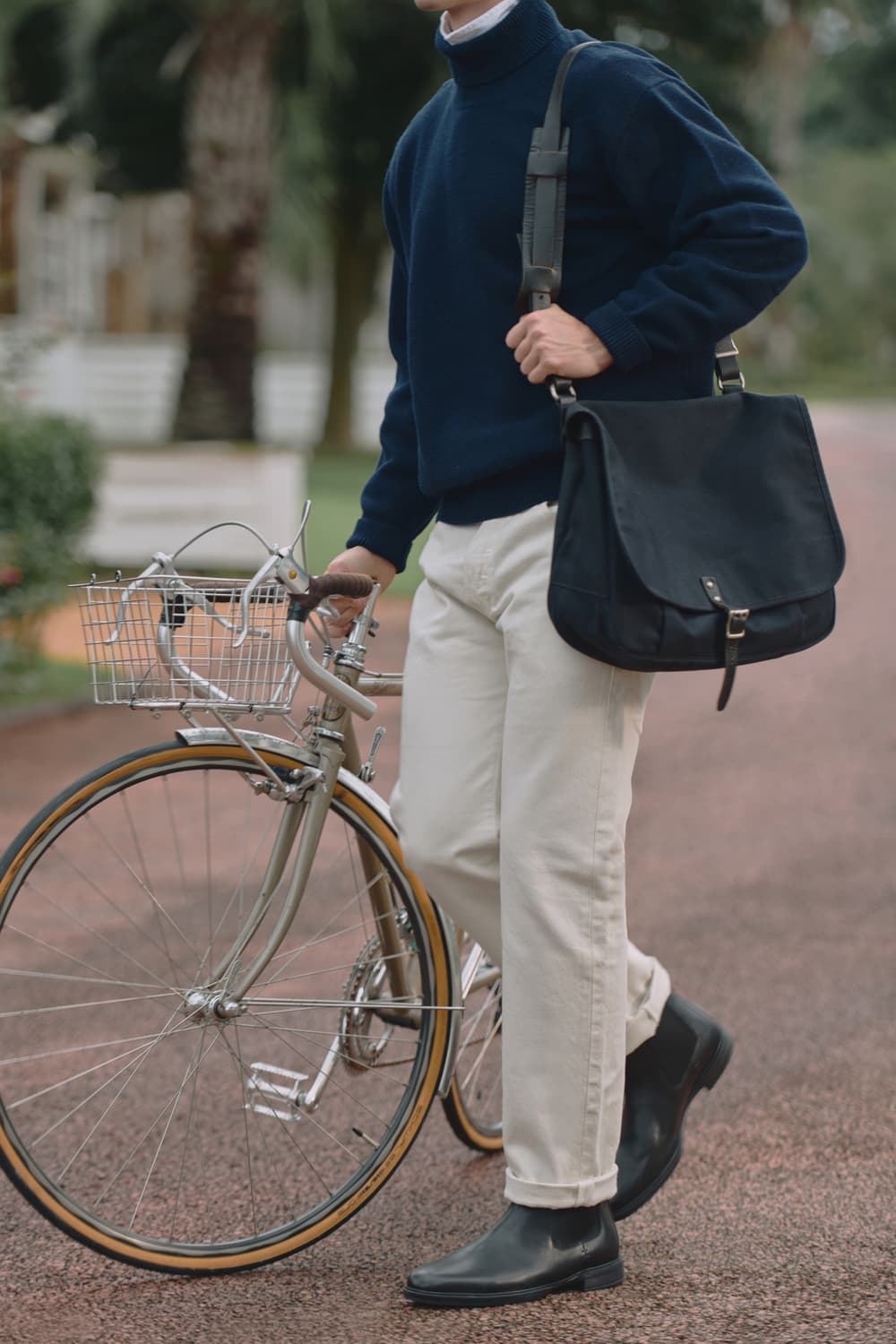 포터 x 마가렛호웰 크로스백 상품이미지1