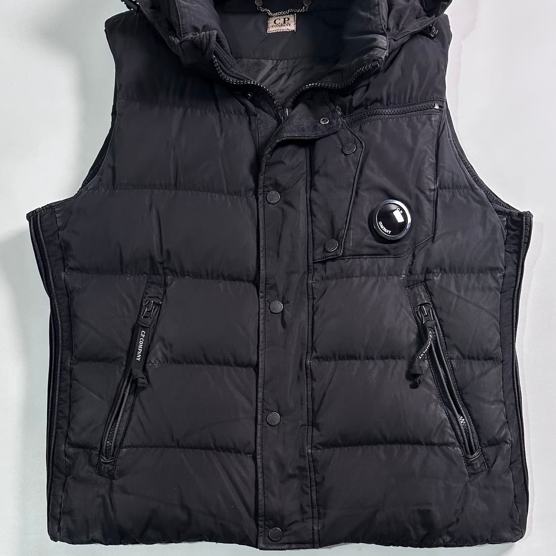  CP컴퍼니 고글 다운 베스트  상품이미지2