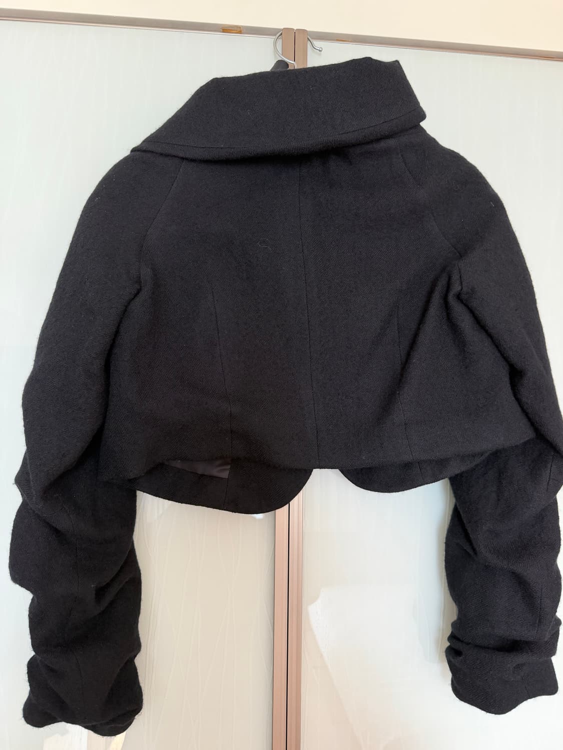 느와 케이 니노미야 크롭 자켓 상품이미지2