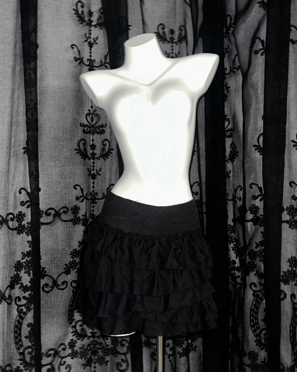 black tiered mini skirt 상품이미지1