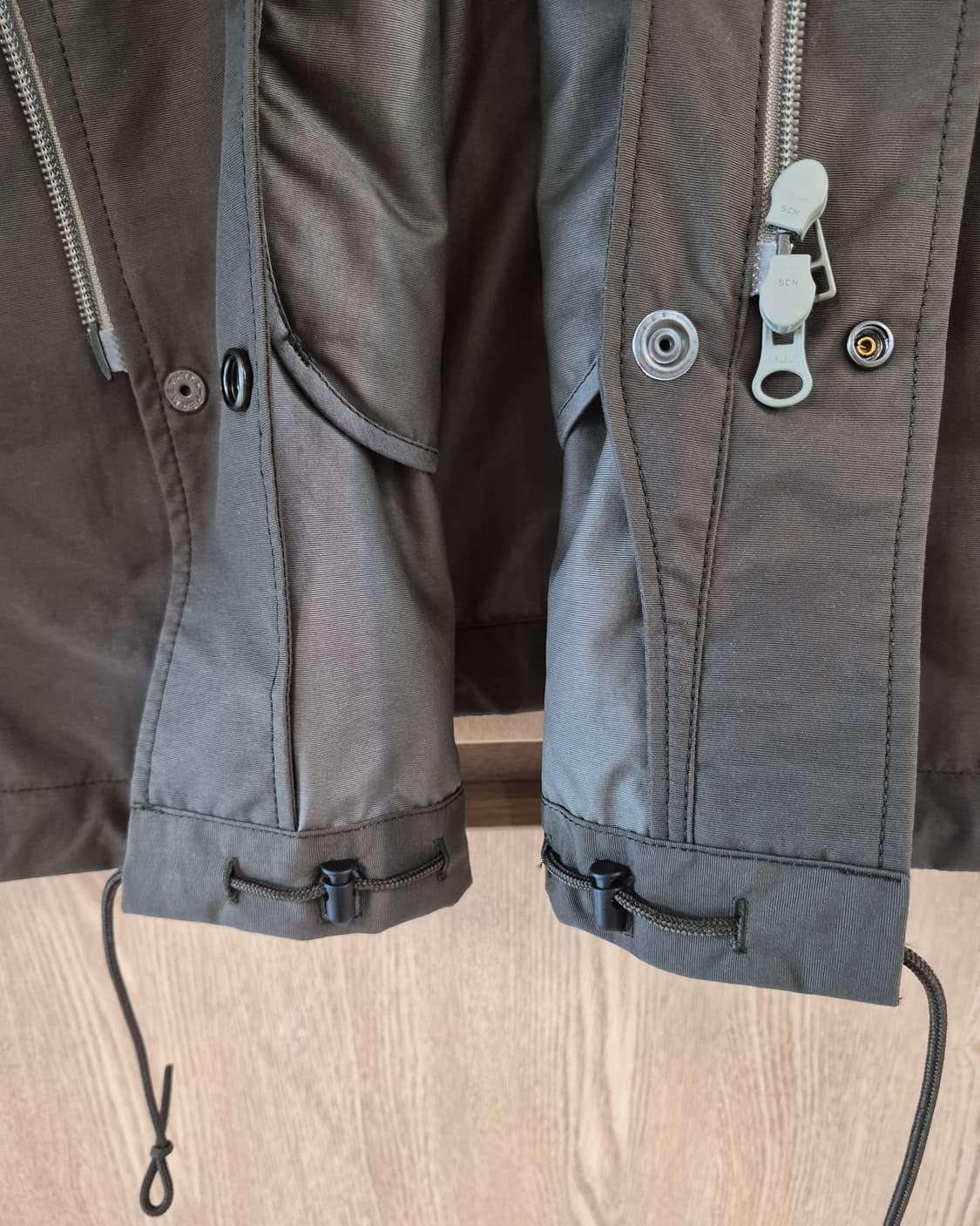 COMFY OUTDOOR GARMENT
COACH JACKET (L) 상품이미지8