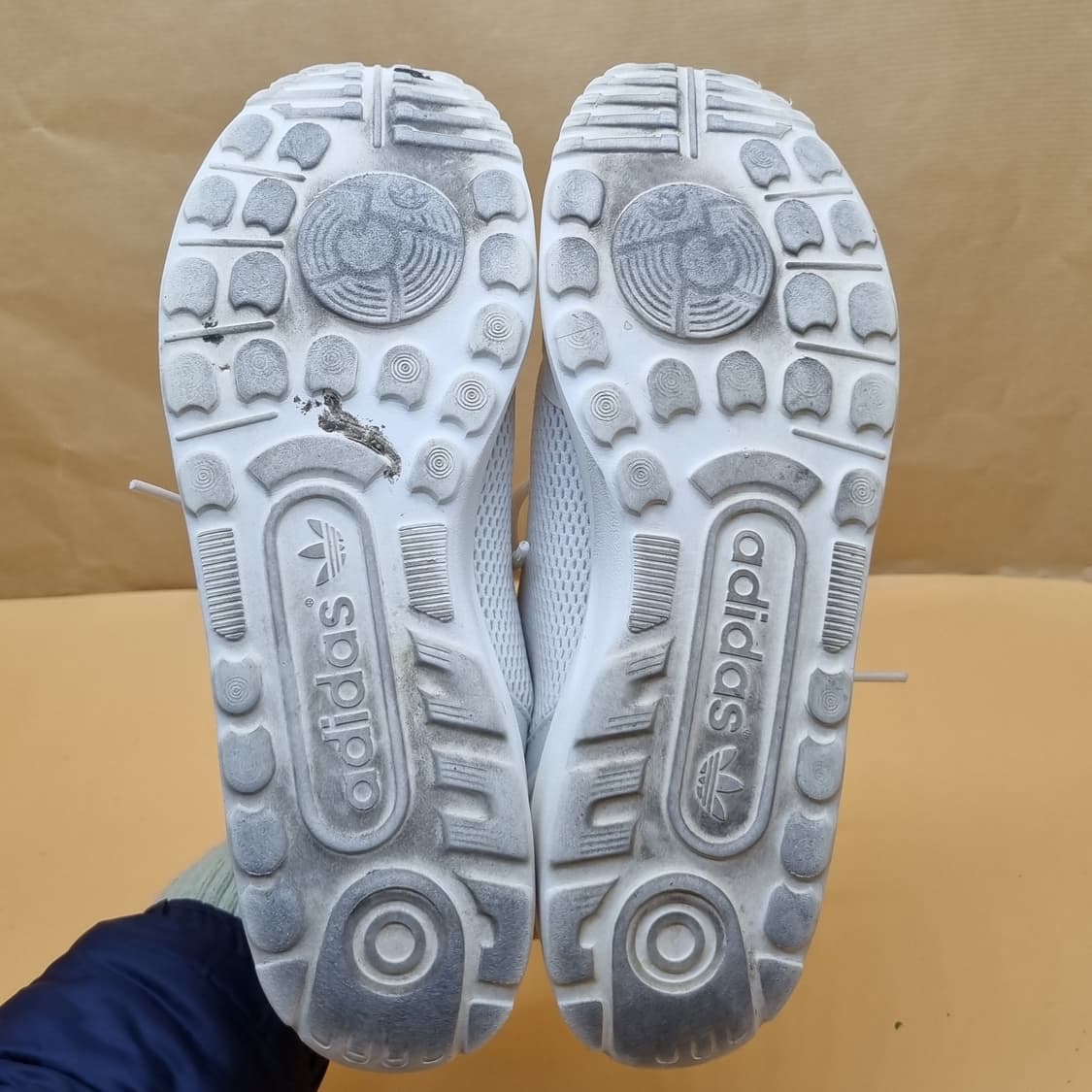 아디다스 ZX 플럭스 운동화250  상품이미지3