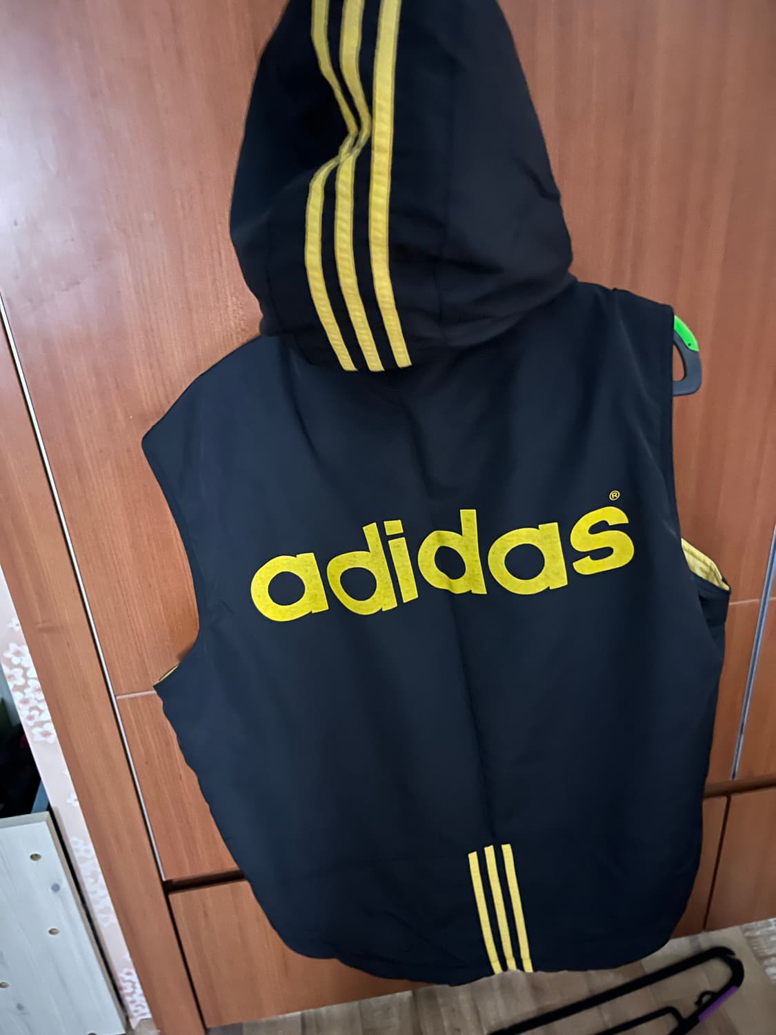 아디다스 빈티지 리버시블 패딩조끼 상품이미지4