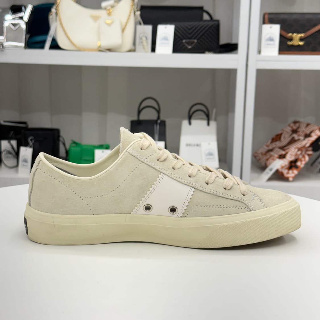 [7.5] 톰포드 캠브리지 스웨이드 스니커즈 상품이미지3