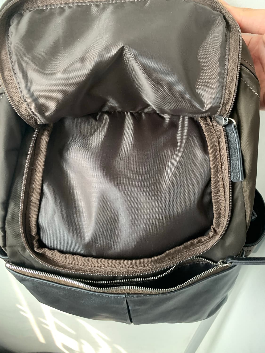 yohji yamamoto y’saccs 나일론 레더 백팩 브라운 상품이미지8