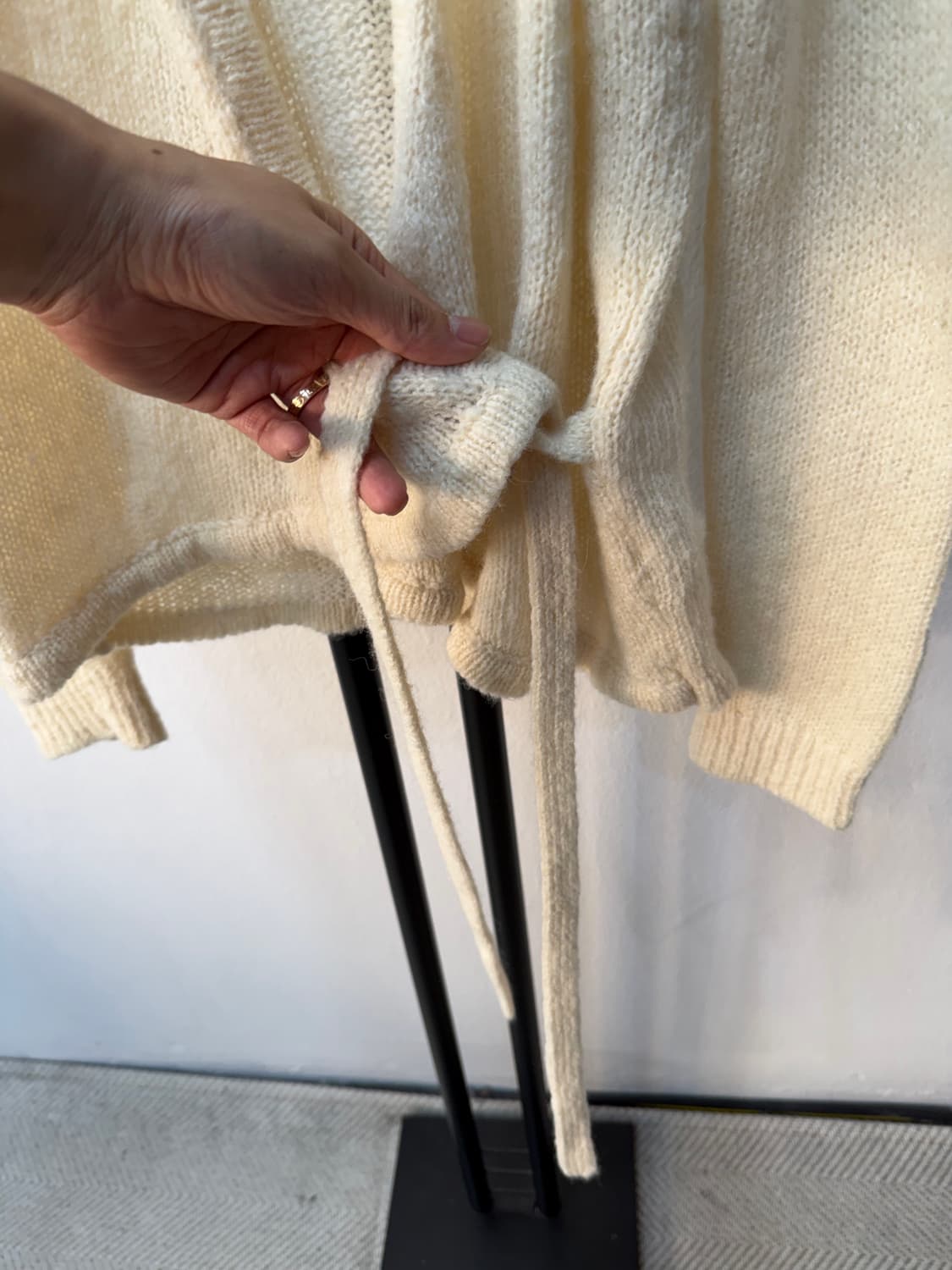 정품) COS 코스 아이보리 니트 가디건 XS 상품이미지4