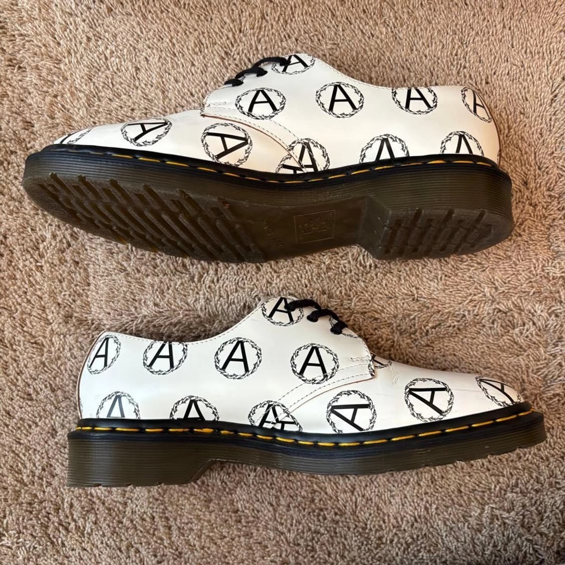 닥터마틴 x 슈프림 x 언더커버 아나키 3홀 슈즈 화이트 260 상품이미지4