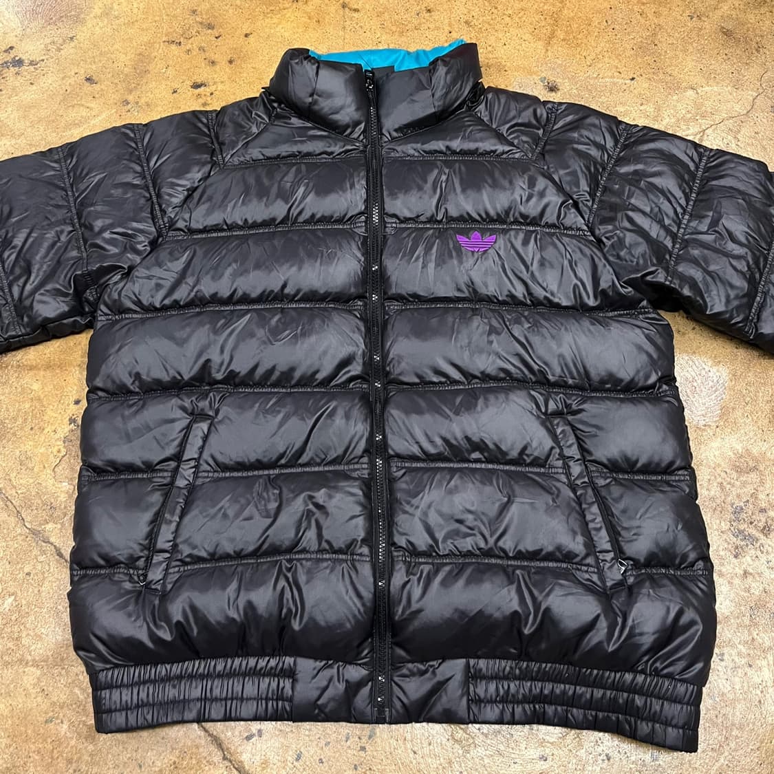 [정품/105] 아디다스 오리지널 구스 패딩 블랙 b15 상품이미지3