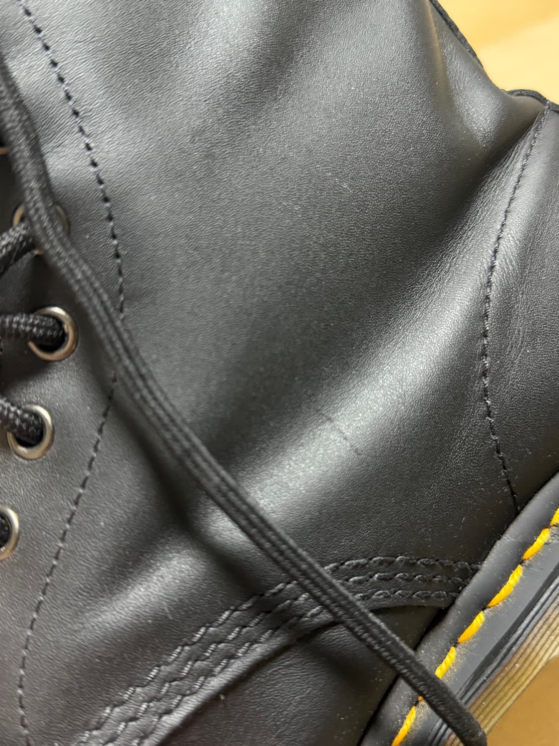 Dr.Martens 닥터마틴 11822 8홀 워커 부츠 상품이미지7