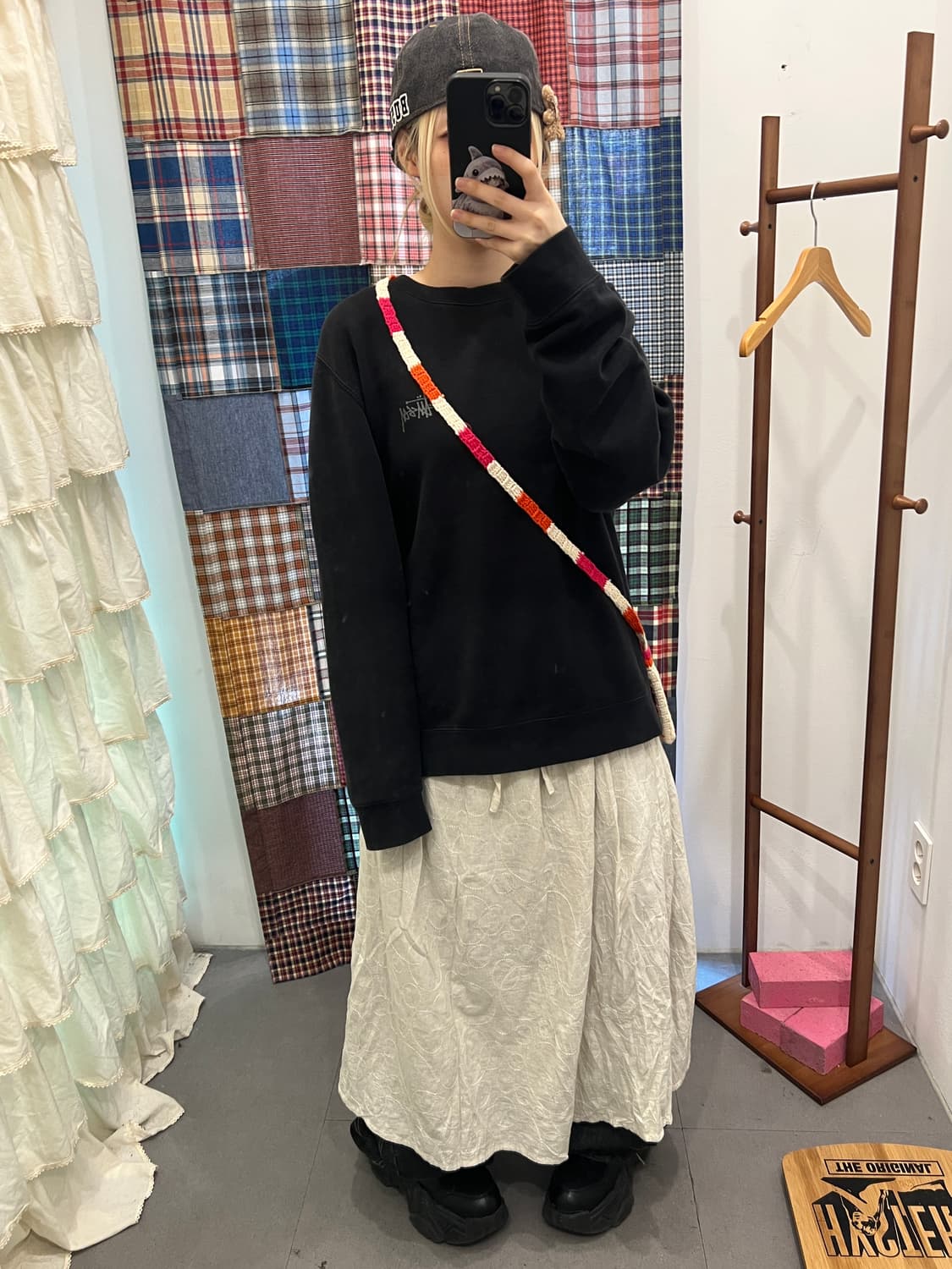 스투시 베이직 블랙 맨투맨  상품이미지1