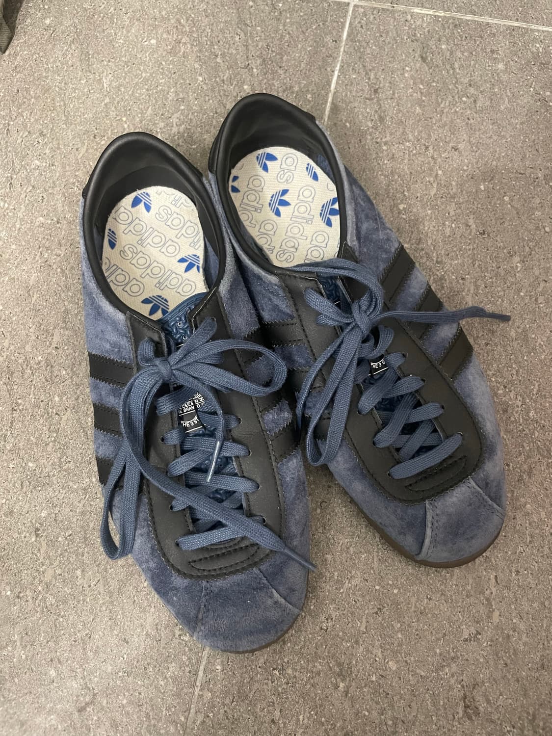 아디다스 런던 프리러브 잉크 코어 상품이미지2