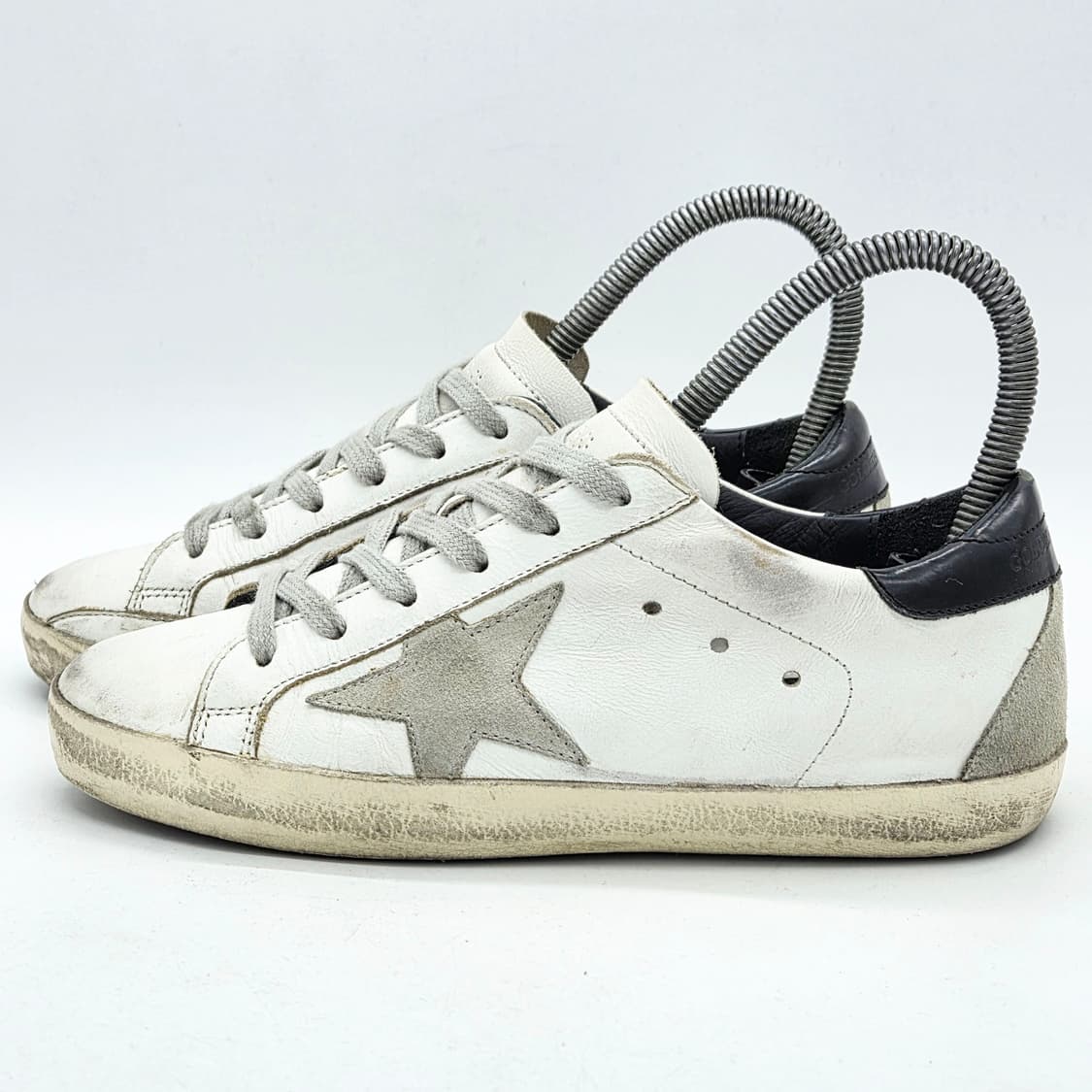  골든구스 우먼스 슈퍼스타 흰/검 (35)   상품이미지1