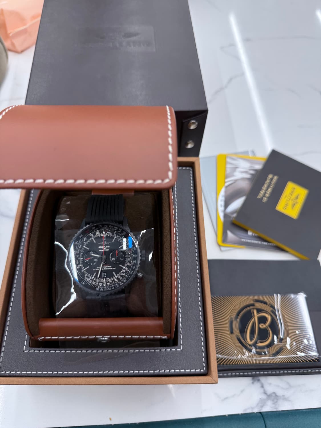 브라이틀링 네비타이머 B01 블랙 다이얼 46mm 19년풀세트 상품이미지1