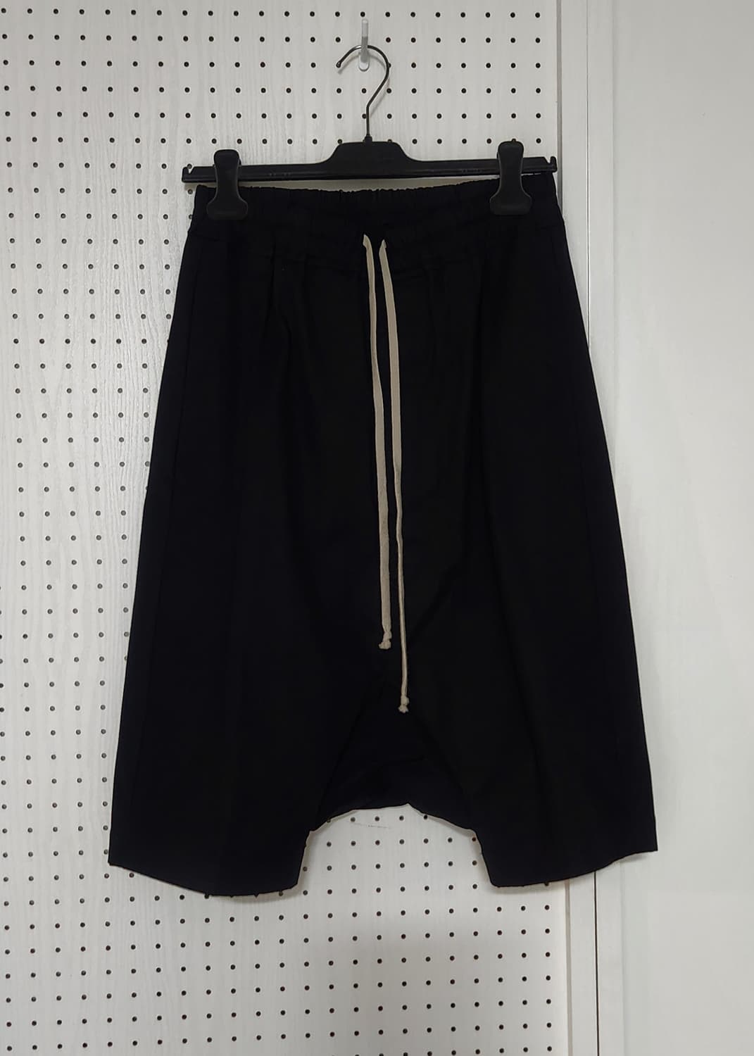 릭오웬스 STROBE 릭'S POD 

TE

46사이즈 상품이미지1