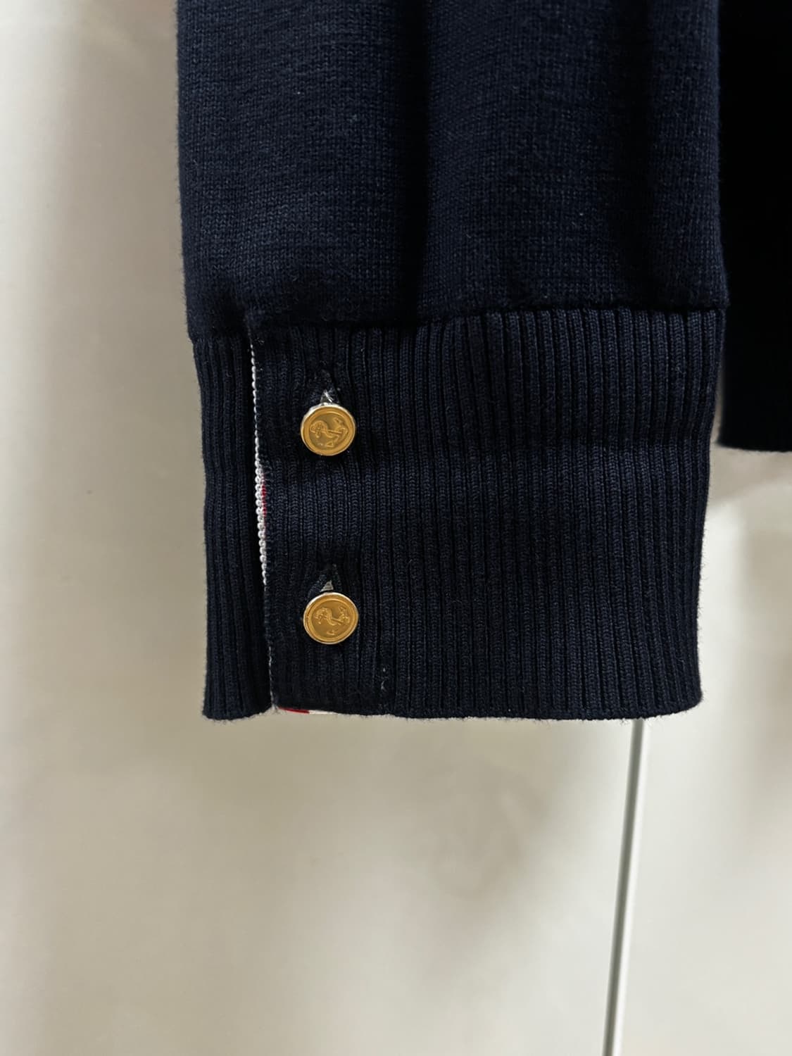 [정품/size4/택포함] 톰브라운 밀라노 스티치 금장 니트 상품이미지7