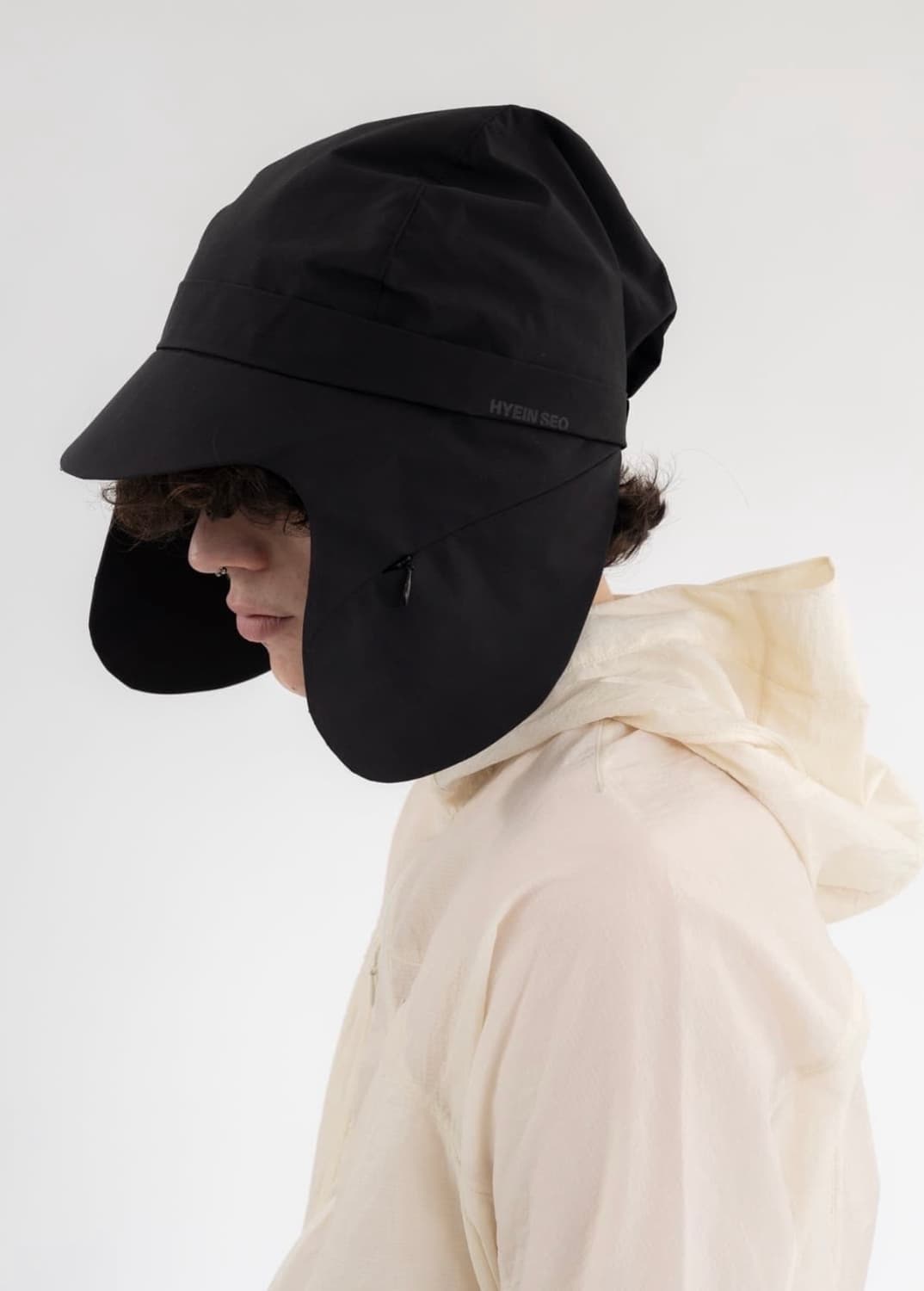 혜인서 블랙 플랩 버킷햇 ( 새상품 ) 상품이미지1