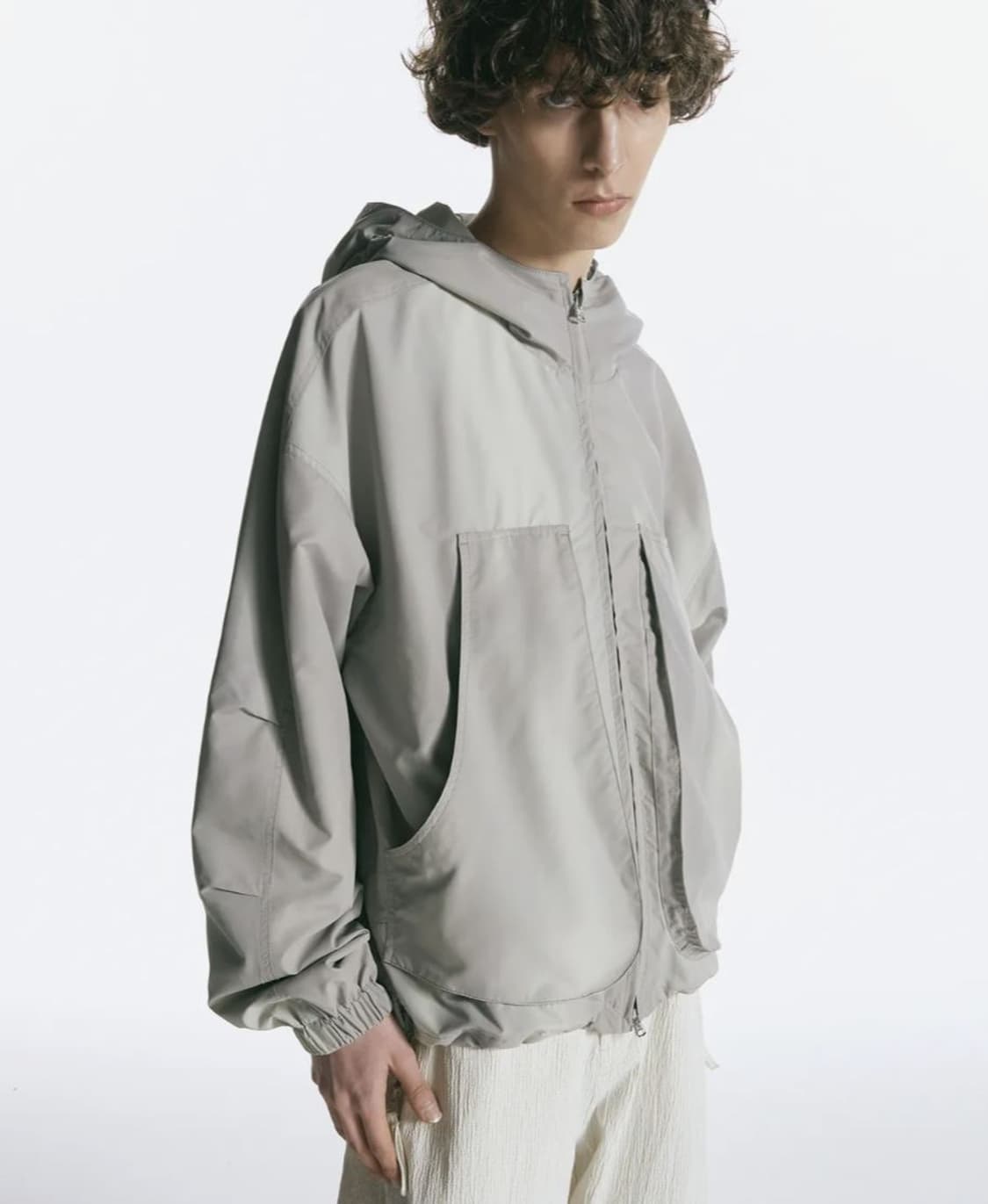 인사일런스 그라데이션 윈드 브레이커 S 상품이미지1