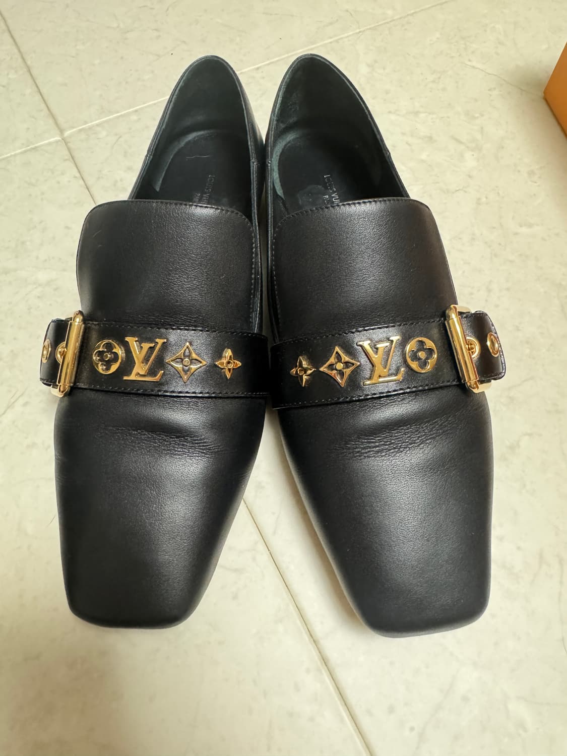 루이비통 여성 로퍼 상품이미지1