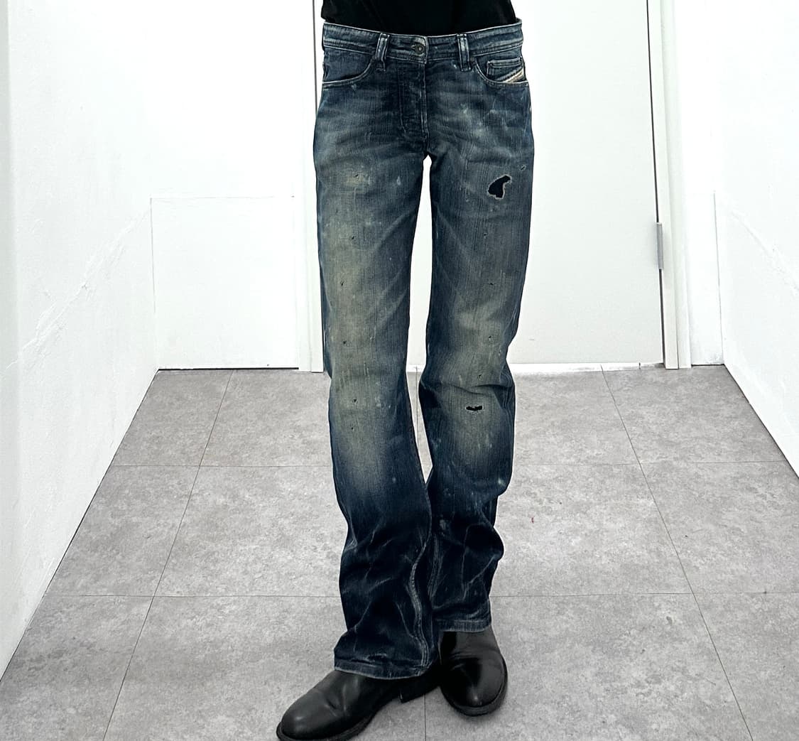 Diesel OOSWW Stretch Distressed Denim 상품이미지1