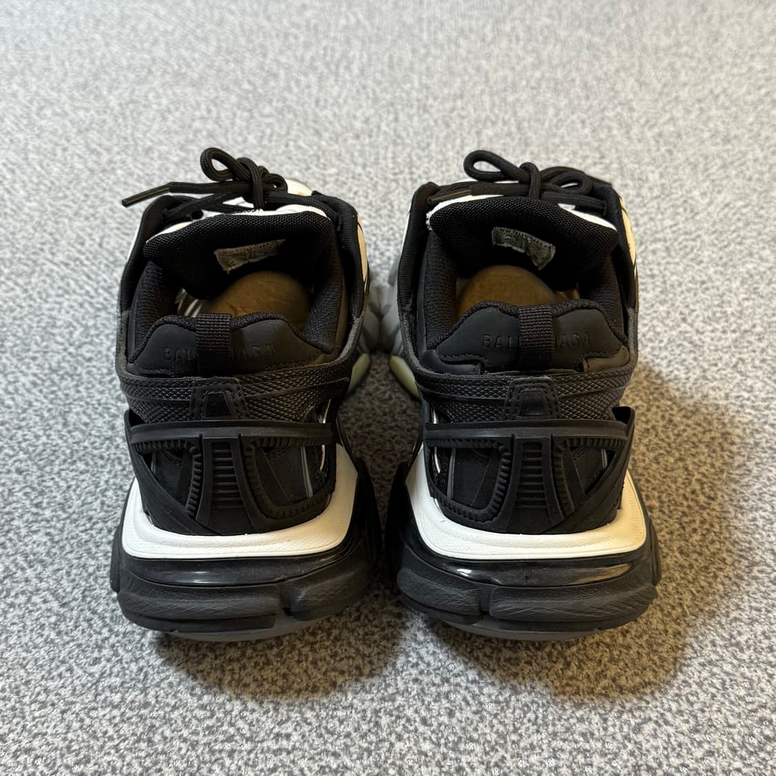 발렌시아가 트랙2 스니커즈 240 상품이미지6