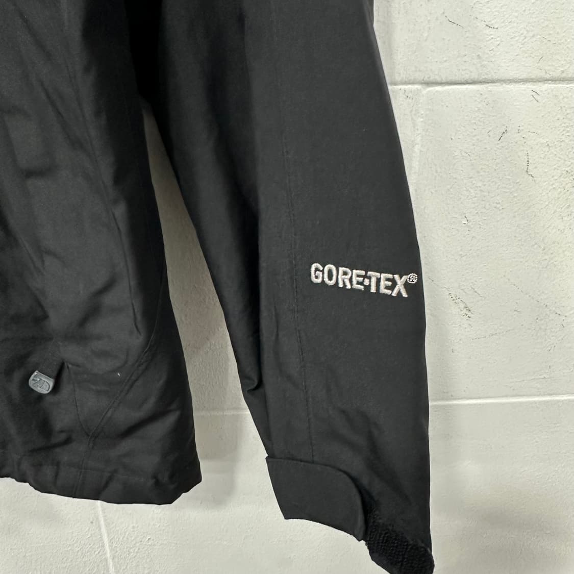 노스페이스 바람막이 상품이미지3