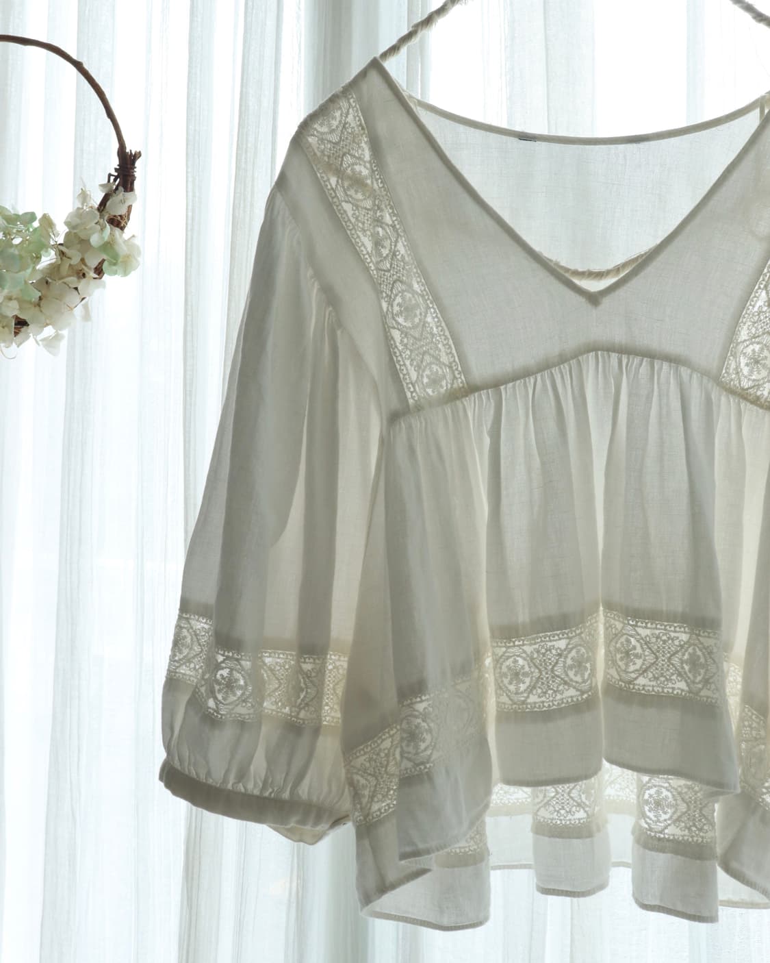 Vintage Lace Puff Cotton Blouse 상품이미지4