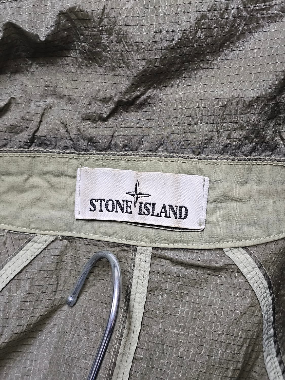 스톤아일랜드 나일론 메탈 립스탁 자켓 상품이미지4