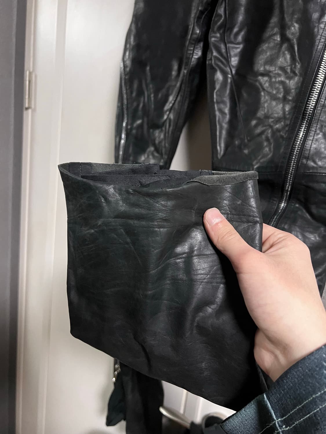 [26] 릭오웬스 레더 볼란 바나나 팬츠 상품이미지5