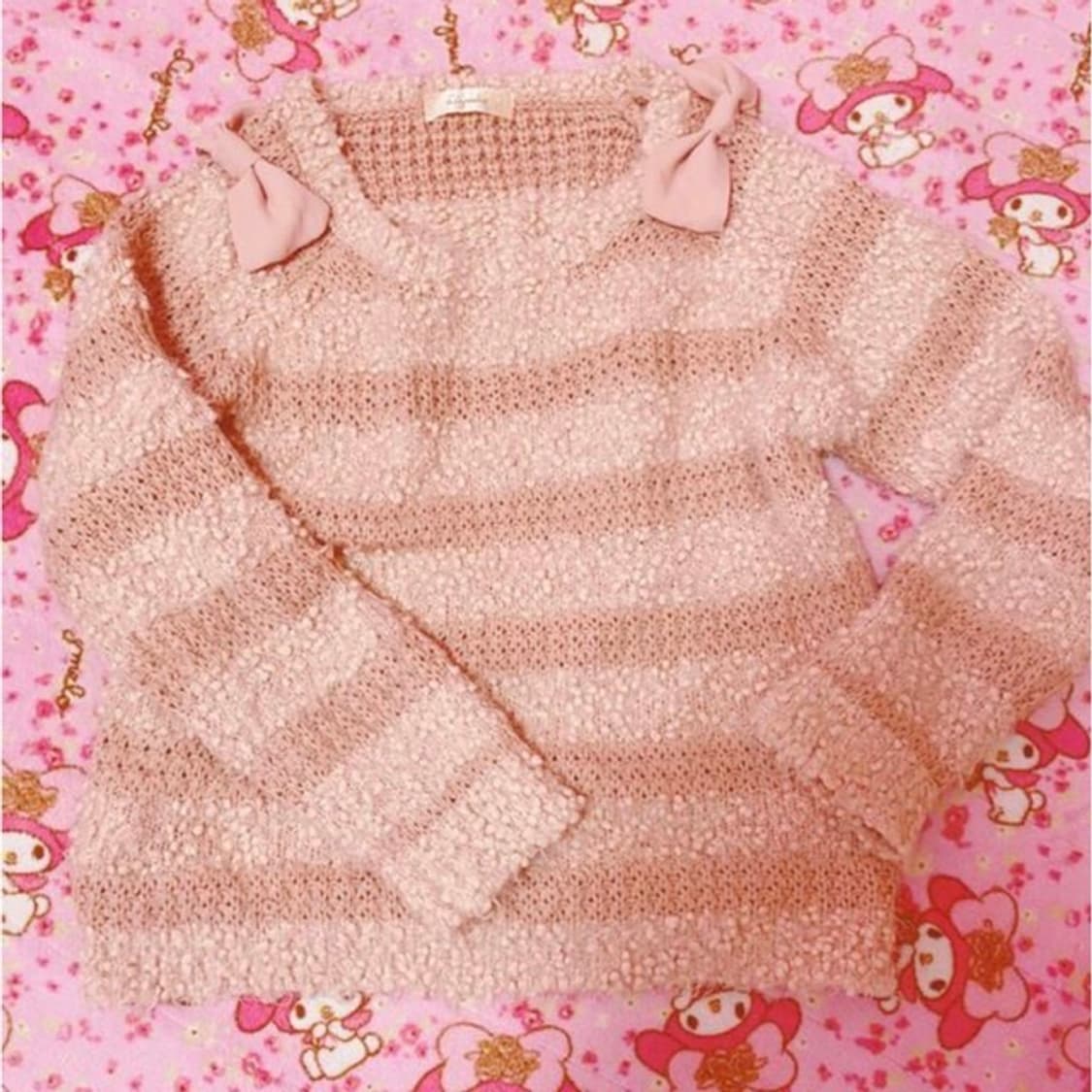 리즈멜로 숄더리본 니트 상품이미지1