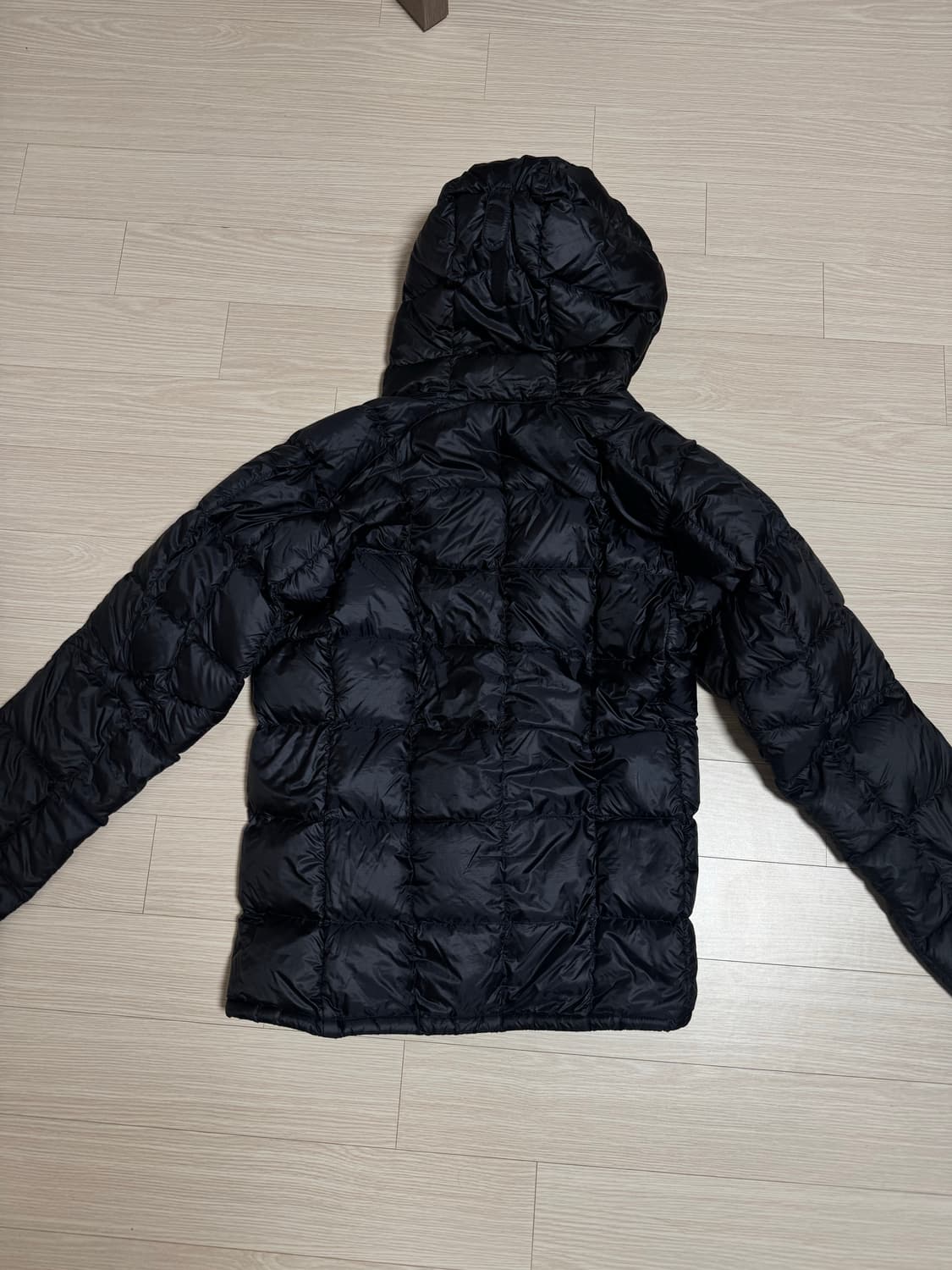 몽벨 슈페리어 다운 파카 경량 패딩 M 상품이미지2