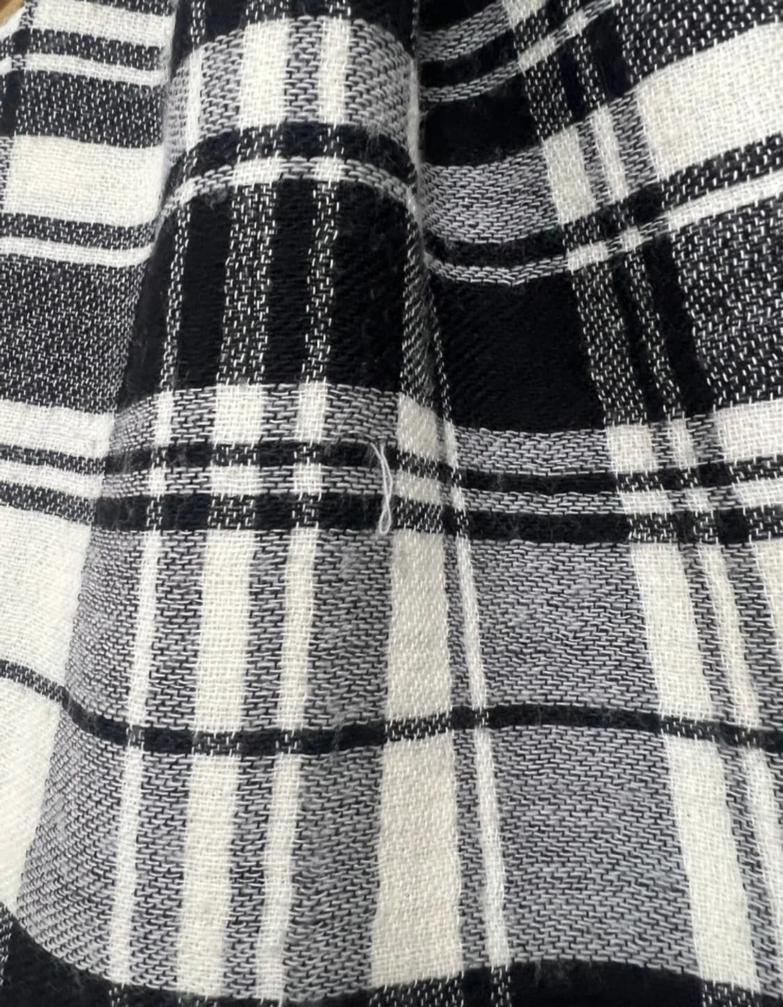 폴로랄프로렌 블랙체크 울코튼머플러 
 상품이미지9