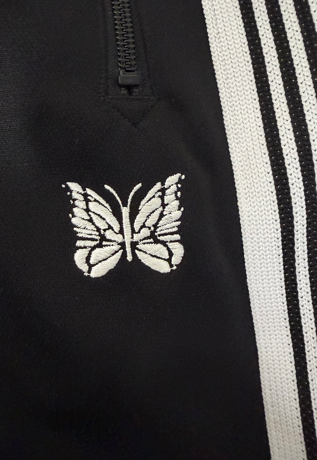 니들스 HD 트랙팬츠 블랙 상품이미지2