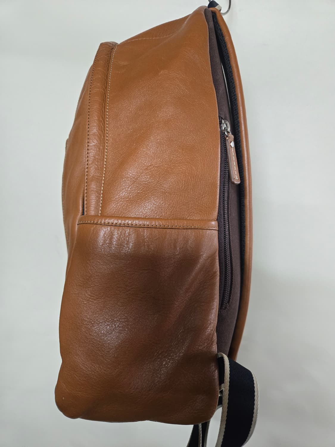 코치 가죽 백팩 브라운 상품이미지2