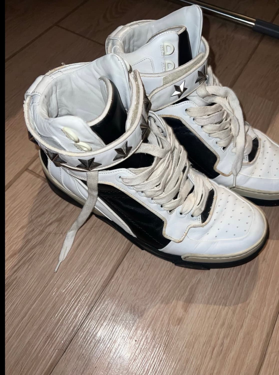 지방시 하이탑 타이슨 42 상품이미지4