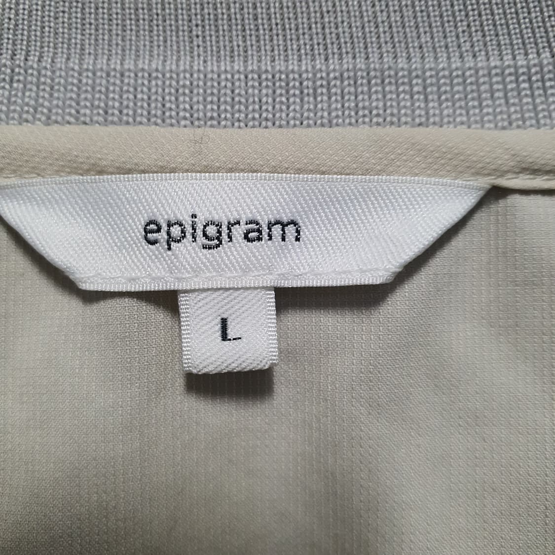 epigram 에피그램 우븐 포켓  반팔 티셔츠 아이보리  상품이미지4