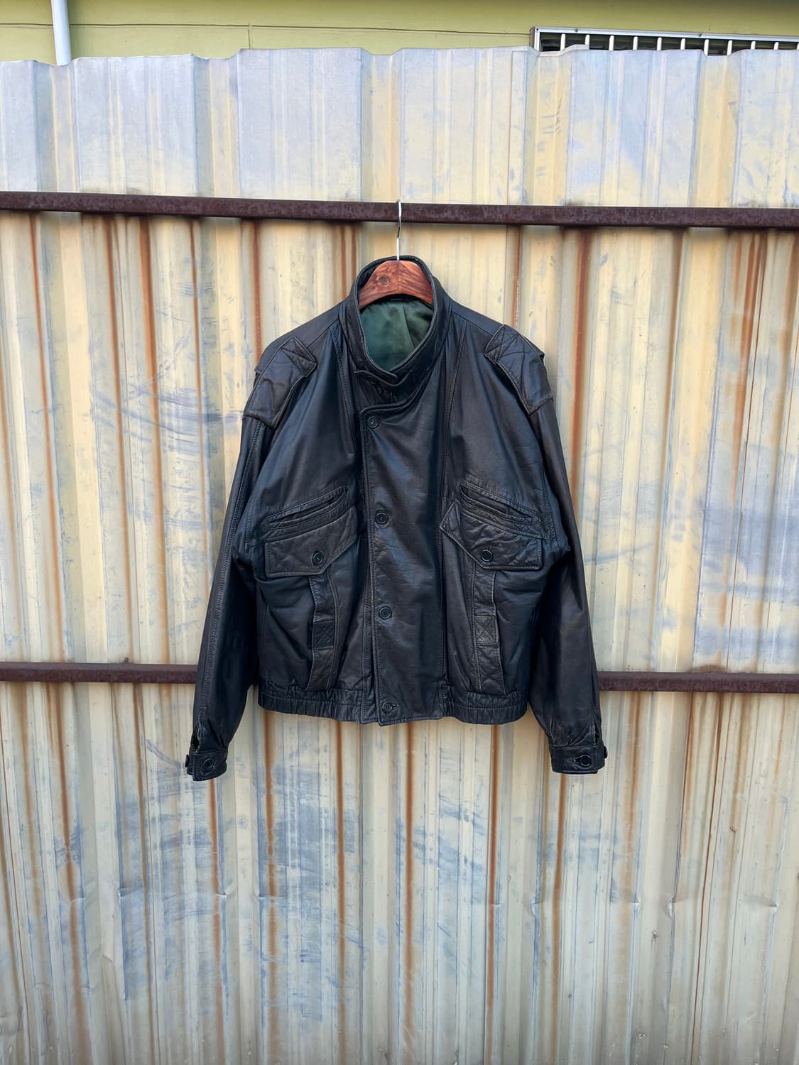 Vintage 리얼 레더 붐버자켓 상품이미지1