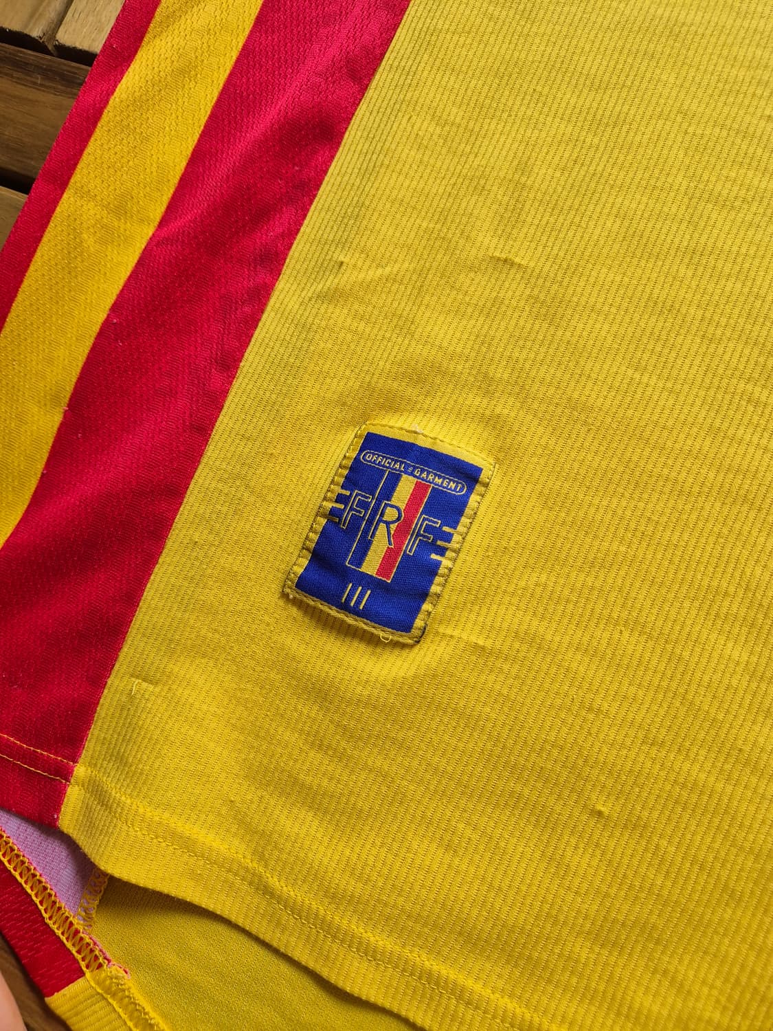 Adidas 98-00 romania home shirt (size L 상품이미지2