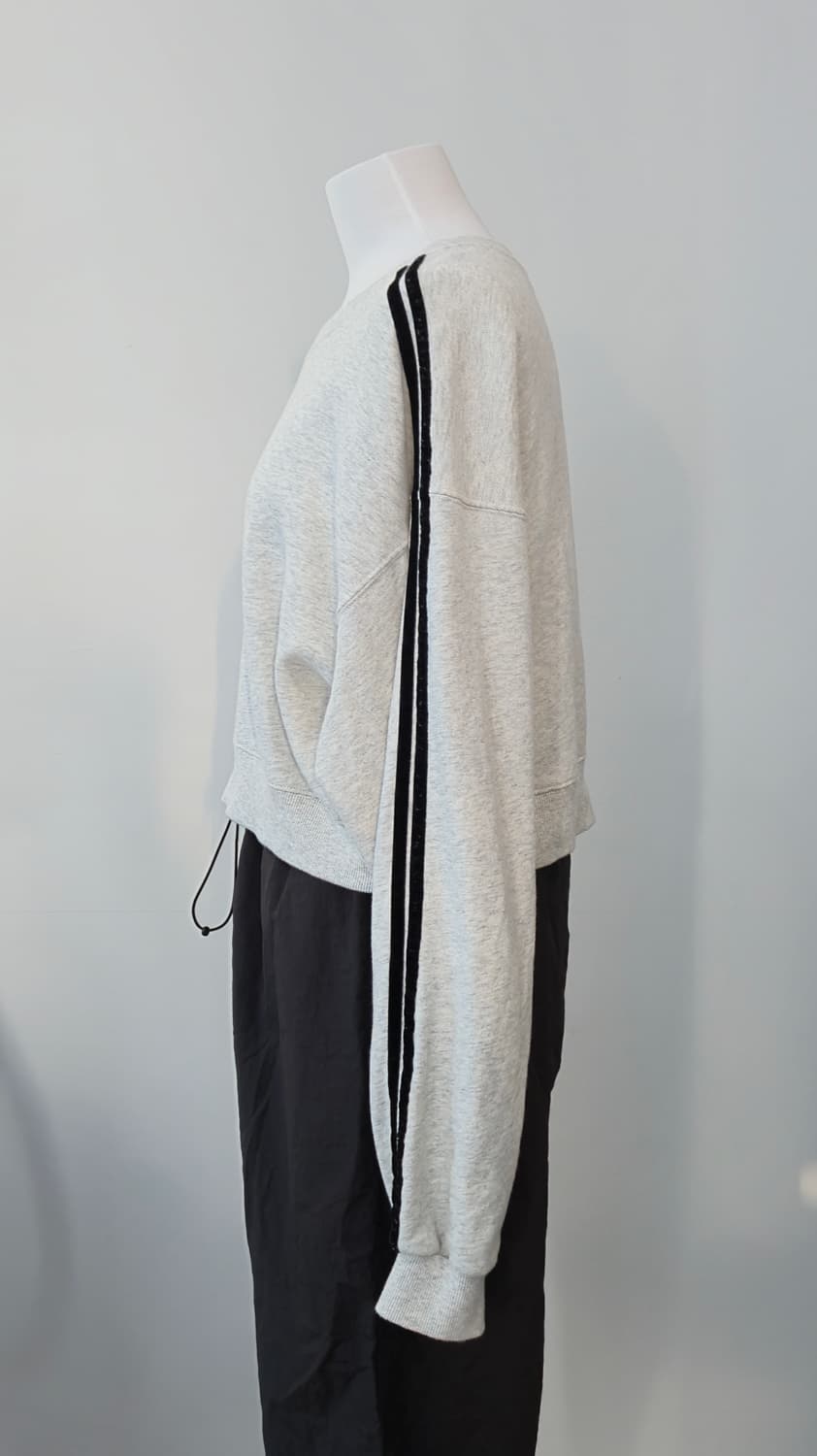 크롭 아이보리 맨투맨  상품이미지2