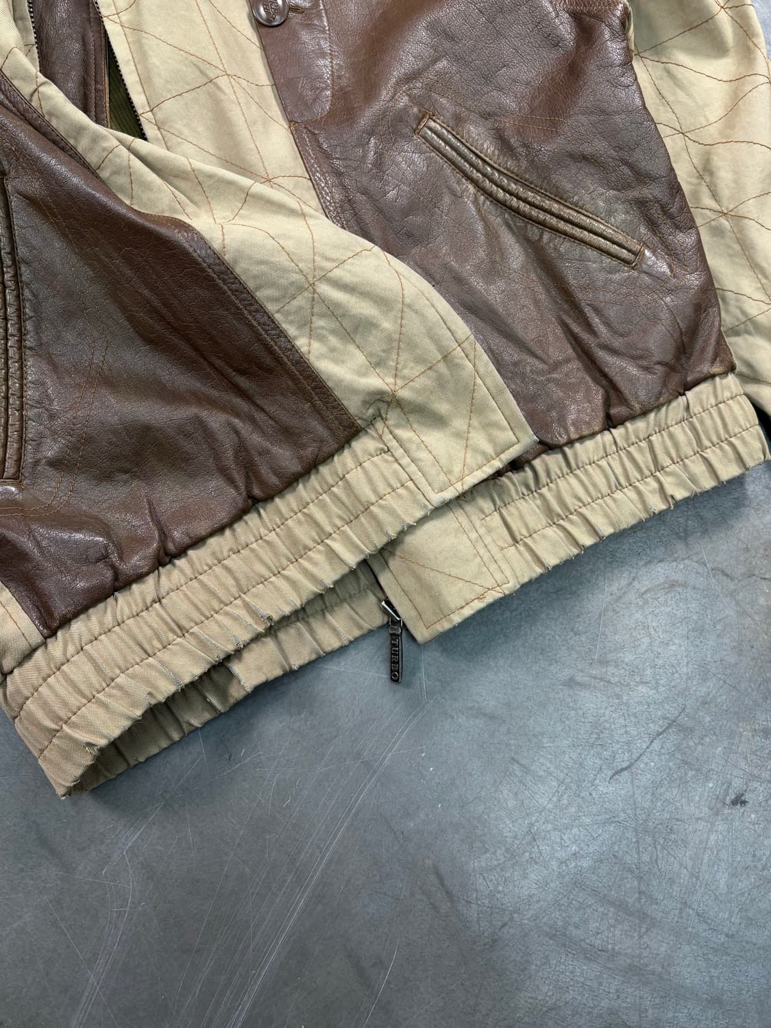 빈티지 레더 믹스 봄버 자켓 상품이미지5